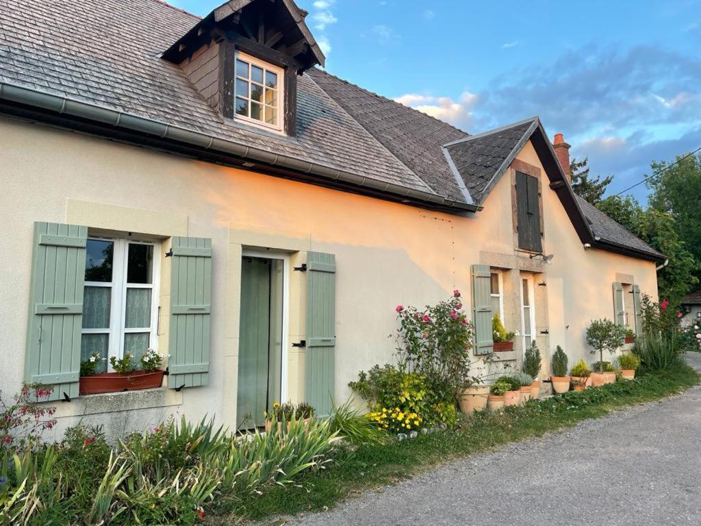 Gite Le Domaine D Orphee Marmagne  Luaran gambar